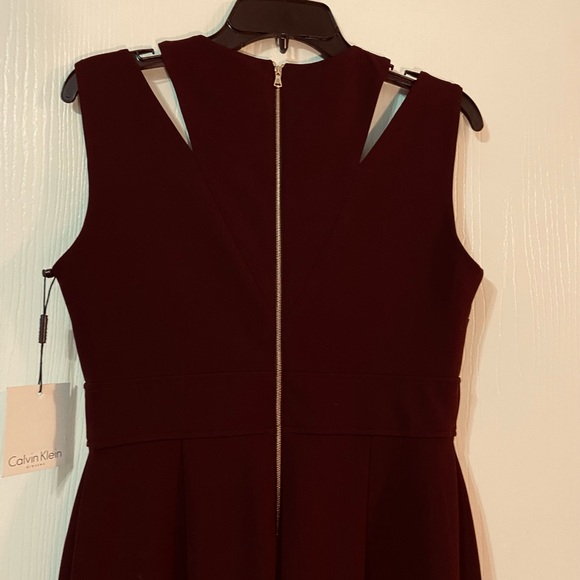 CALVIN KLEIN Deep Purple sleeveless dress Size 8 - Picture 3 of 10